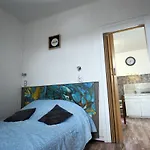 Les Meubles Des Coteaux D'aix Апартаменты *