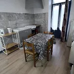 Les Meubles Des Coteaux D'aix Апартаменты Экс-ле-Бен