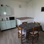Les Meubles Des Coteaux D'aix *