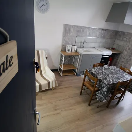 Les Meubles Des Coteaux D'aix Aix-les-Bains