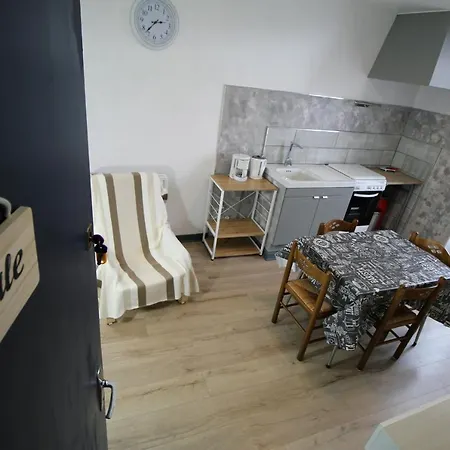 Lejlighed Les Meubles Des Coteaux D'aix Aix-les-Bains