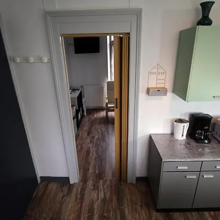 Les Meubles Des Coteaux D'aix Apartmán *
