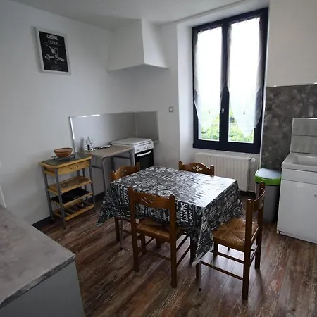 Les Meubles Des Coteaux D'aix Lejlighed