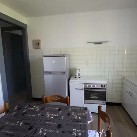 Les Meubles Des Coteaux D'aix Apartmán