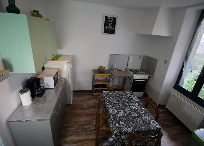 Les Meubles Des Coteaux D'aix *