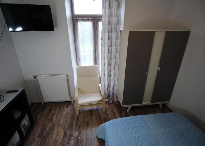 Les Meubles Des Coteaux D'aix *