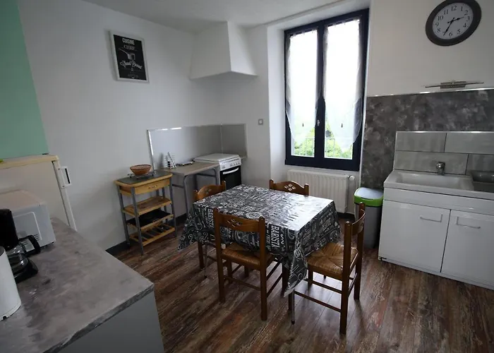 Les Meubles Des Coteaux D'aix Apartamento