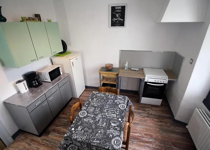 Апартаменты Les Meubles Des Coteaux D'aix