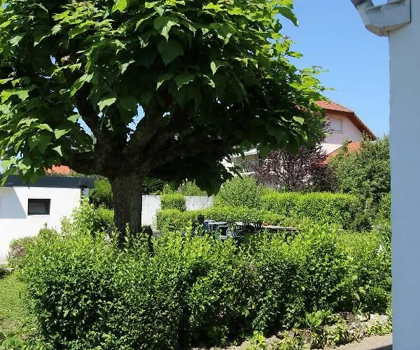 Les Meubles Des Coteaux D'aix Экс-ле-Бен