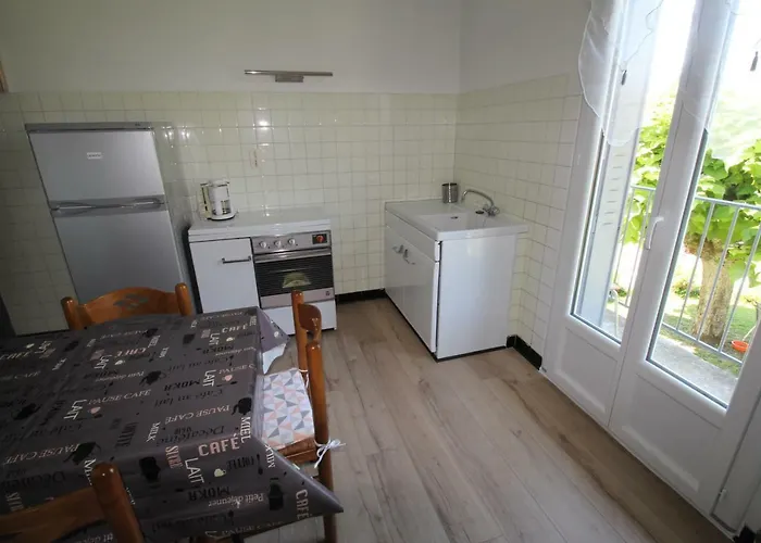 Апартаменты Les Meubles Des Coteaux D'aix *